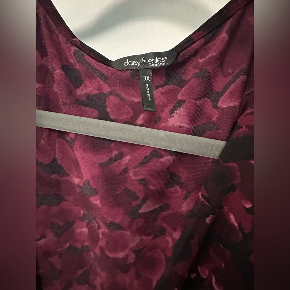 Elegant Purple Floral V-neck Dress - Picture 3 of 4